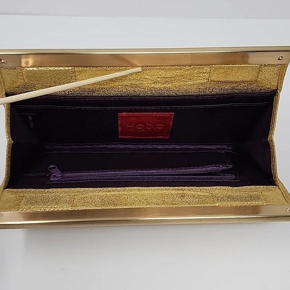 Hobo Gold Clutch Bag - Picture 4 of 5
